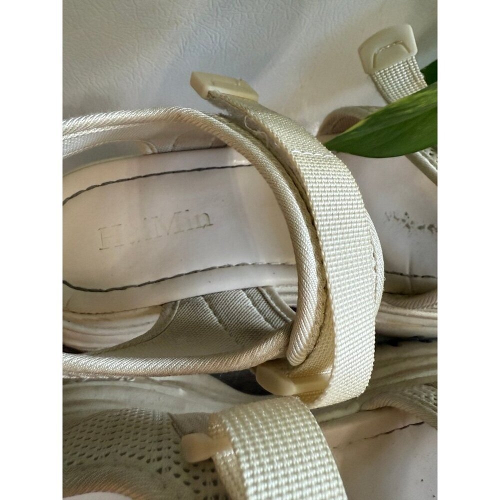 Women’s size 8/9 white Velcro sandals - Picture 6 of 10